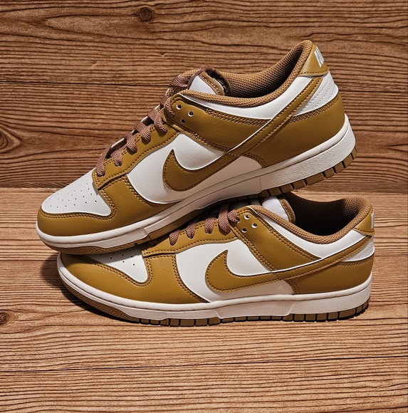 Nike Dunk Low Retro Shoes size 9.5 Pale Ivory / Wheat New - Picture 8 of 10